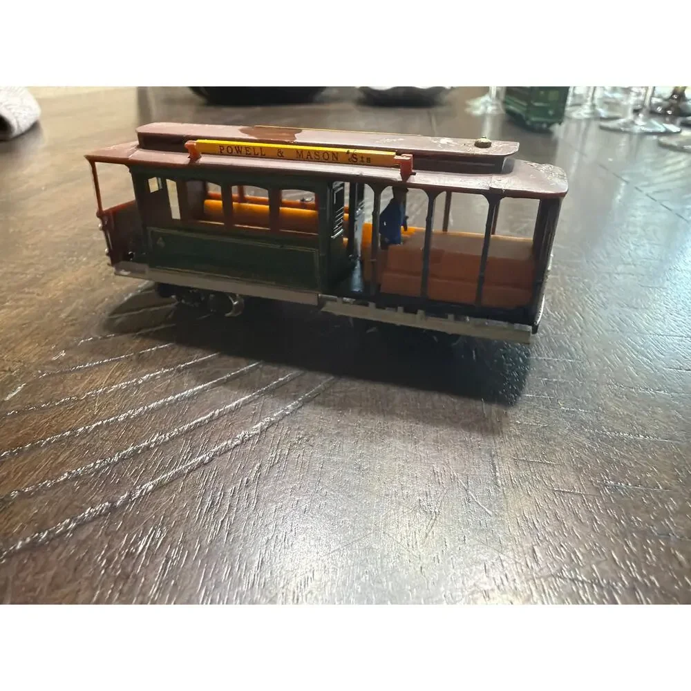 HO Scale San Francisco Cable Car Powell Mason St Non Powered Trolley Model Vtg